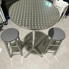 Hire Bar Round Table, in Seven Hills, NSW