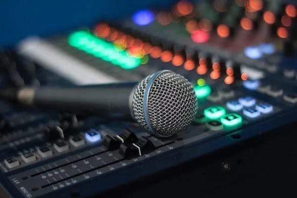 Hire Corded Microphone Hire, hire Microphones, near Blacktown image 2